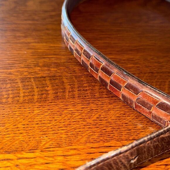 Vintage PGA Tour Men's Brown Top Grain Leather Belt Size 42 Silver Buckle - Picture 5 of 14